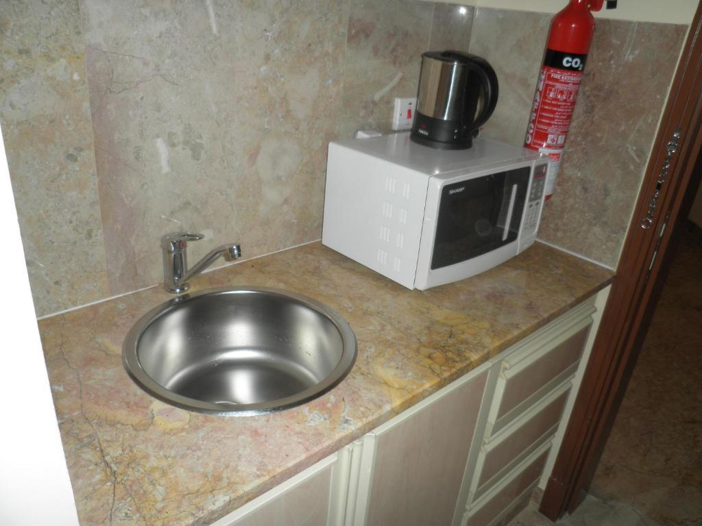 Hamasa Plaza Hotel Al Buraimi Room photo